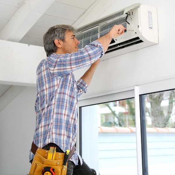 Ezine Klima Tamircisi